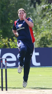 [Anya Shrubsole]
