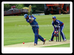 120711_116-Kaur-Harmanpreet-Ind