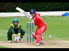 130629_081-Beaumont-Tammy-EngAc