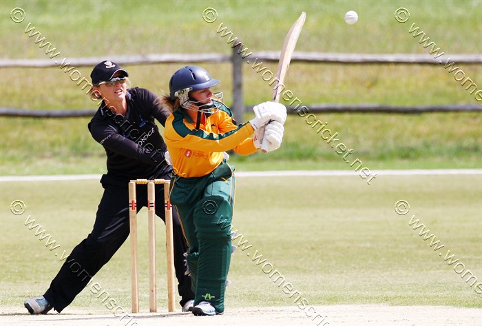 [Danni Wyatt  Don Miles]