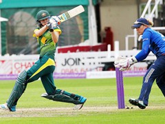 150727_549-Ellyse Perry-Aus