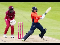 190621_023-Danni Wyatt-Eng